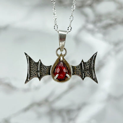 VAMP necklace