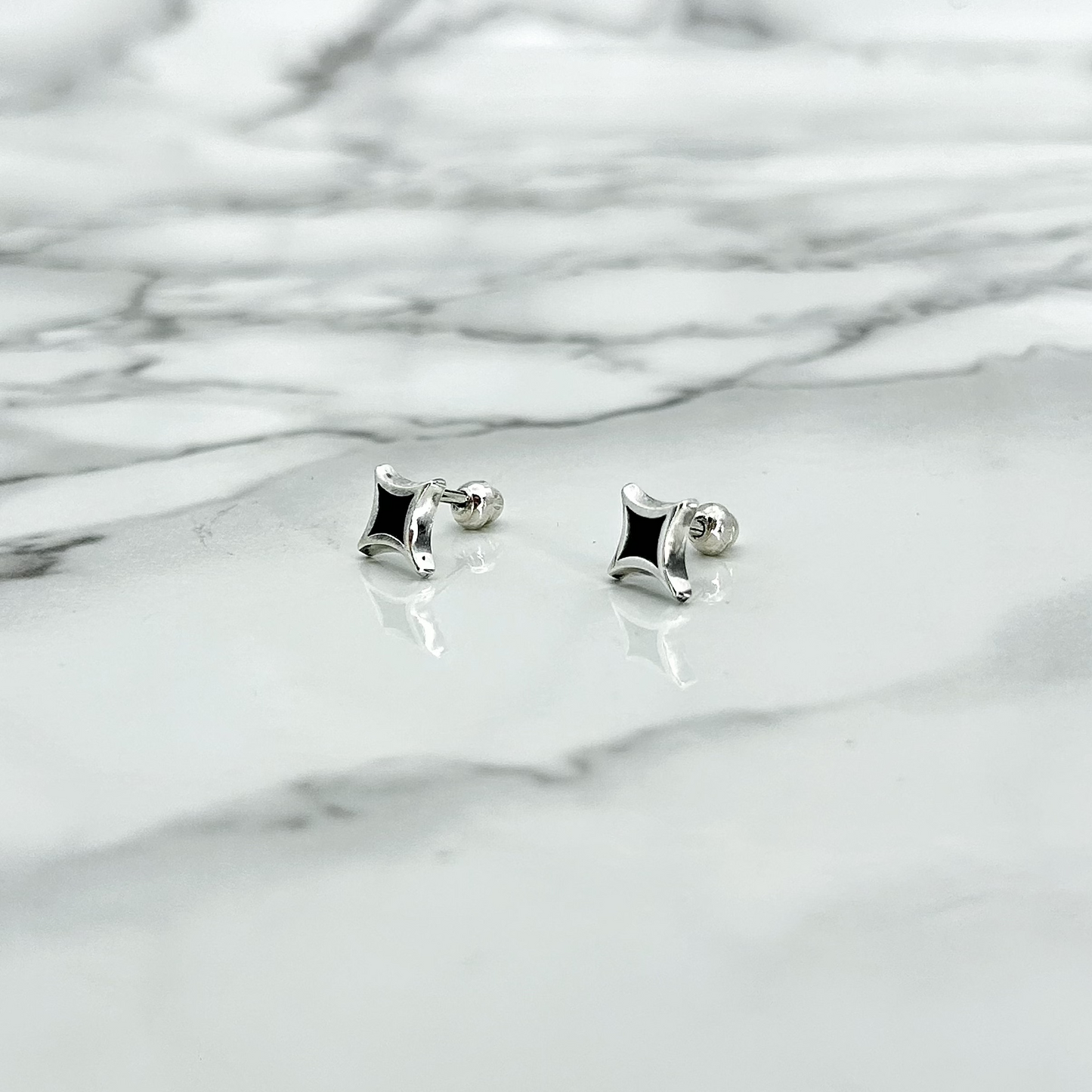 Black Flash Earings ✦